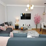 Beautiful Apartment In Sussex Gardens