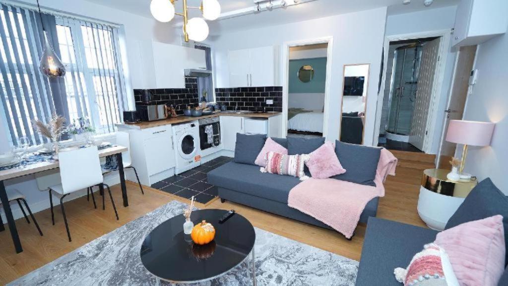 Beautiful In Sussex Gardens Appartamento *